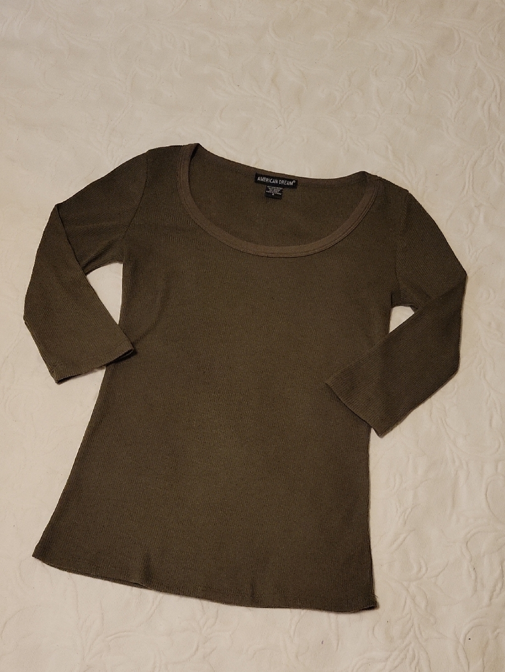 Olive Scoop Neck 3/4 Sleeve Slim Ribbed Top